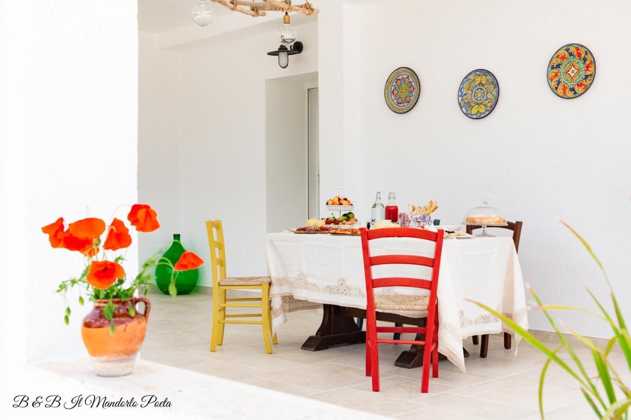 Il Mandorlo Poeta Acomodação com café da manhã Ostuni Exterior foto