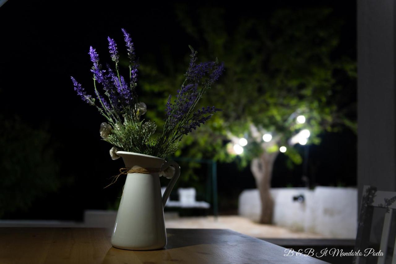 Il Mandorlo Poeta Acomodação com café da manhã Ostuni Exterior foto