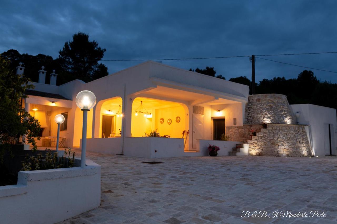 Il Mandorlo Poeta Acomodação com café da manhã Ostuni Exterior foto