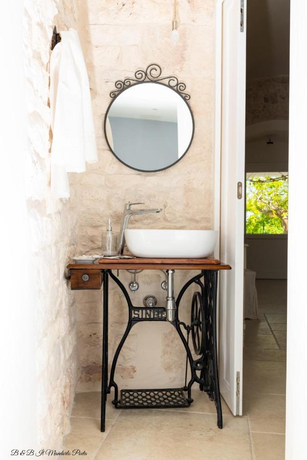 Il Mandorlo Poeta Acomodação com café da manhã Ostuni Exterior foto